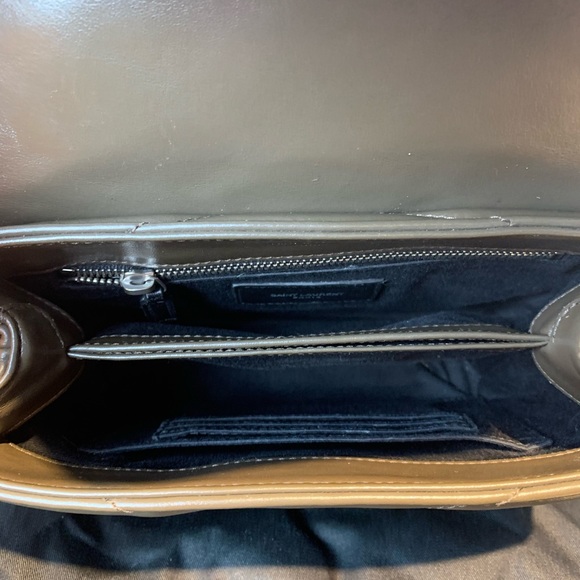 **SOLD** Yves Saint Laurent Toy LouLou Bag - Picture 9 of 9